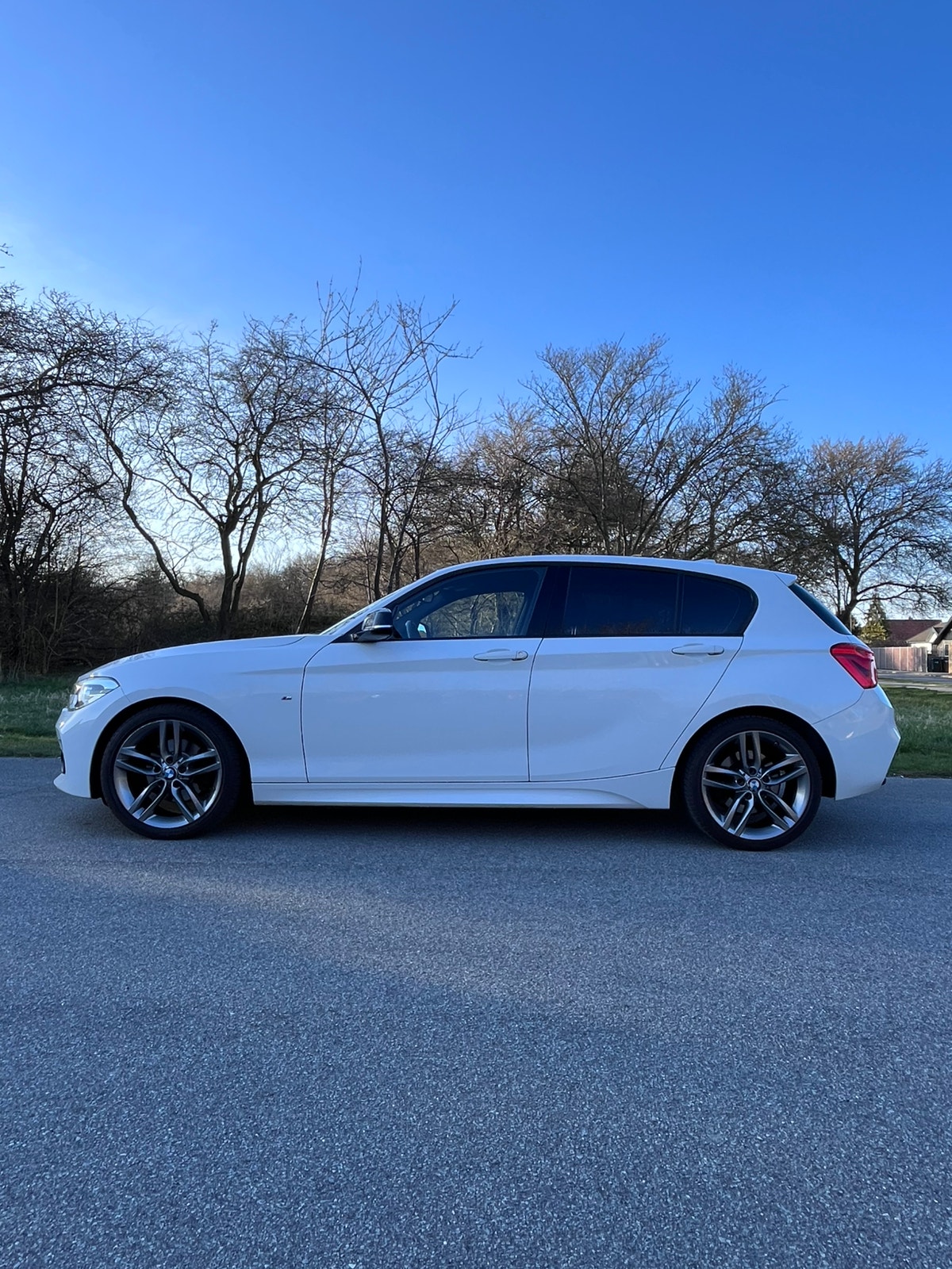 BMW 120i til salg hos Nabilli