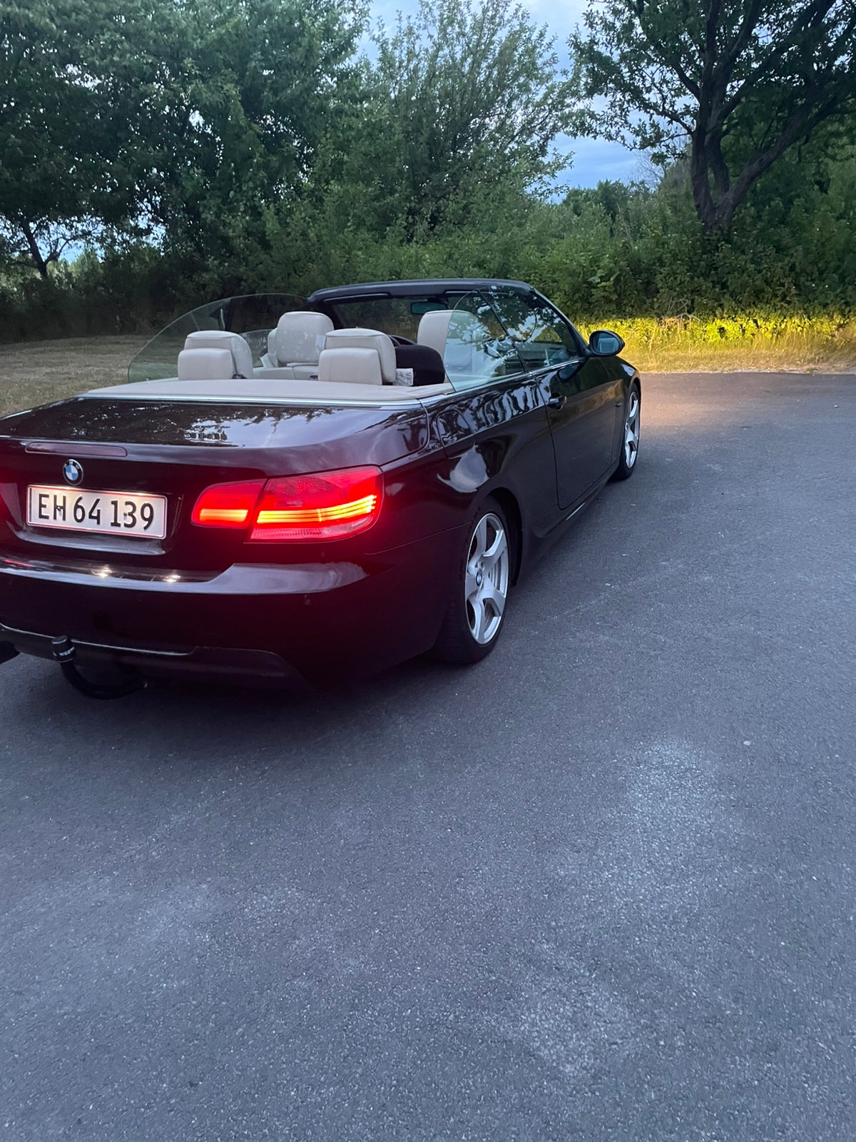 BMW 325i til salg hos Nabilli
