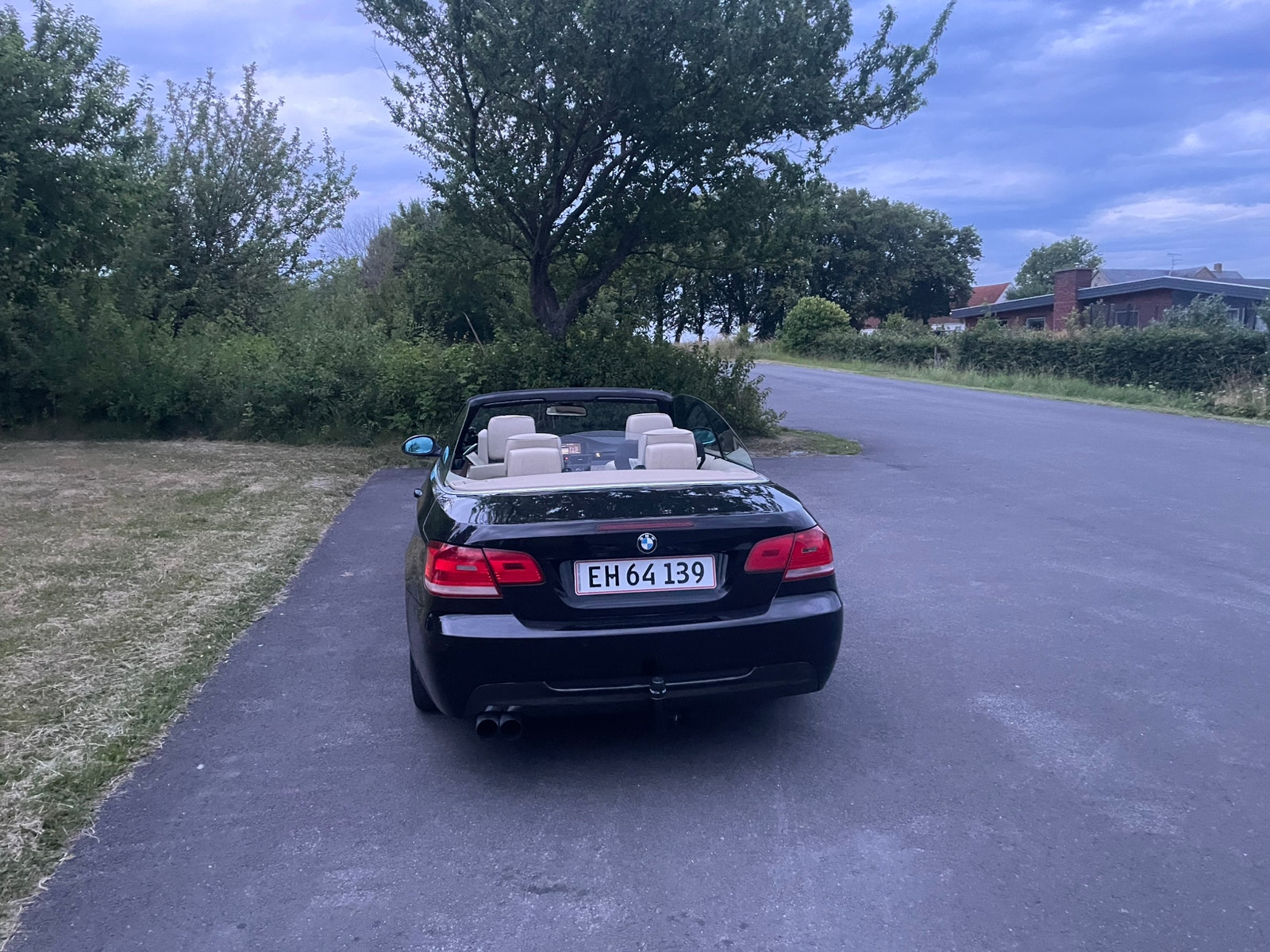 BMW 325i til salg hos Nabilli
