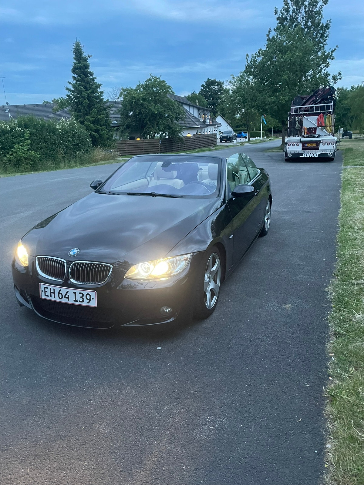 BMW 325i til salg hos Nabilli