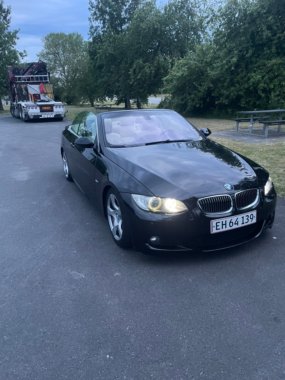 BMW 325i til salg hos Nabilli