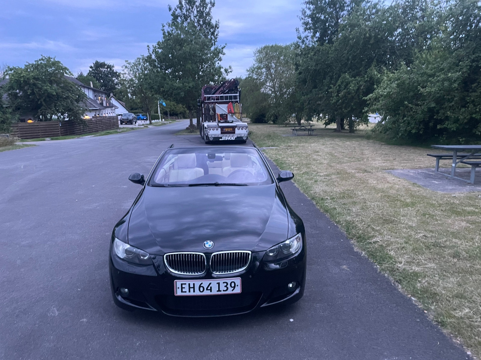 BMW 325i til salg hos Nabilli