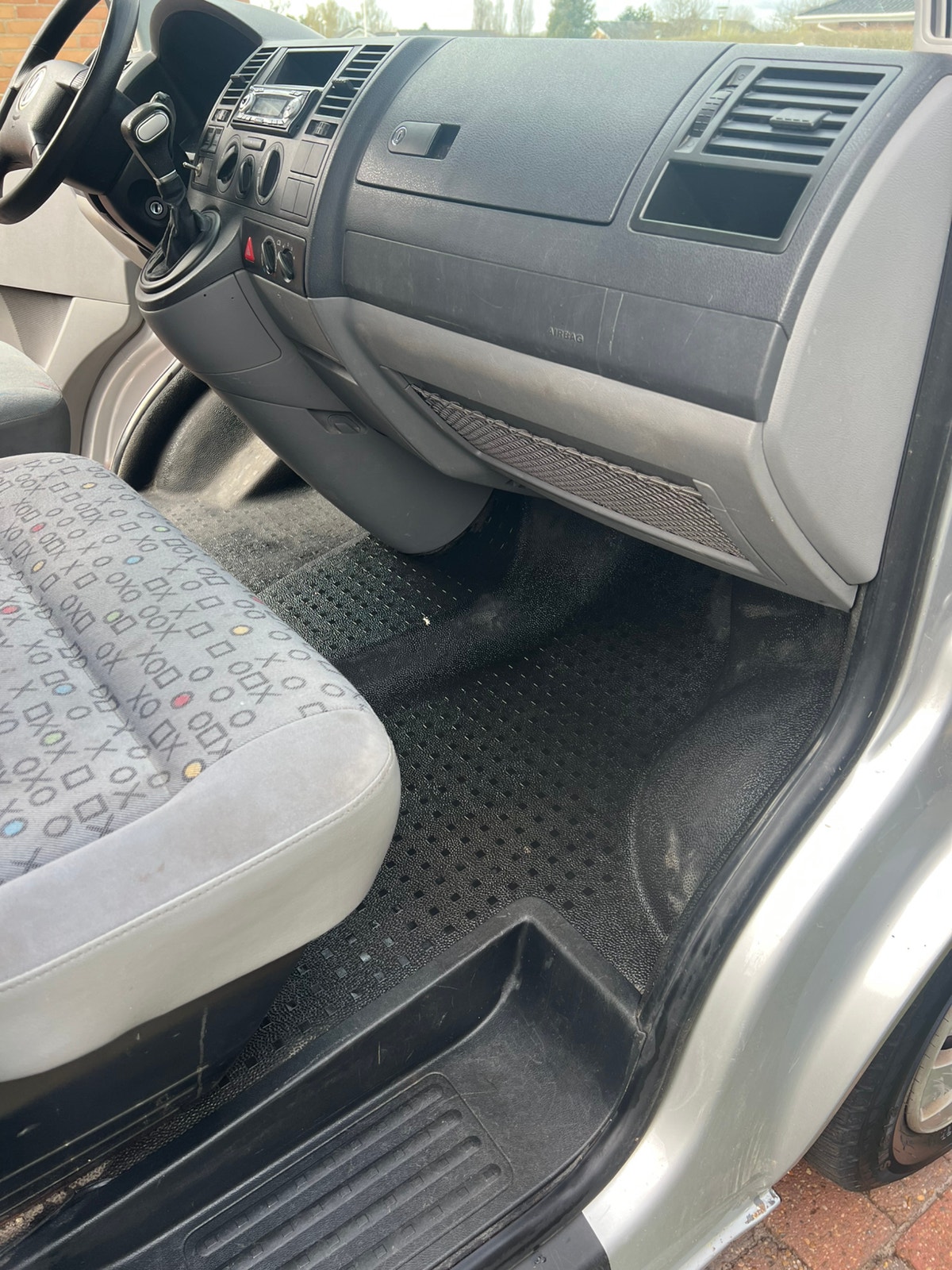 VW Caravelle til salg hos Nabilli