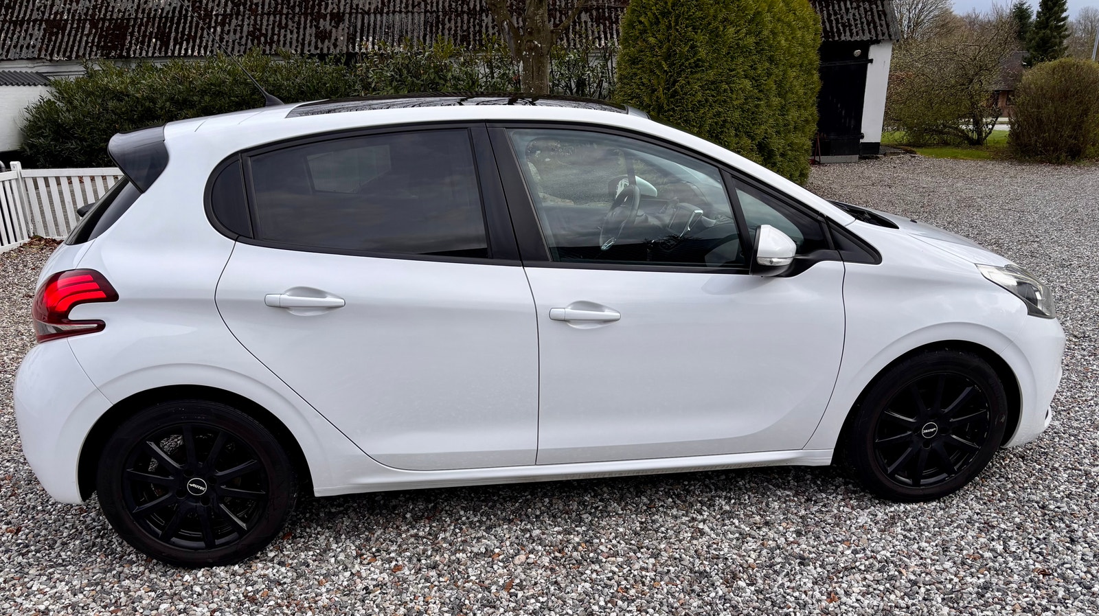 Peugeot 208 – billede 6