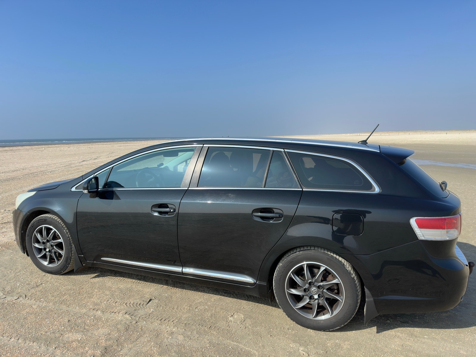 Toyota Avensis – billede 13