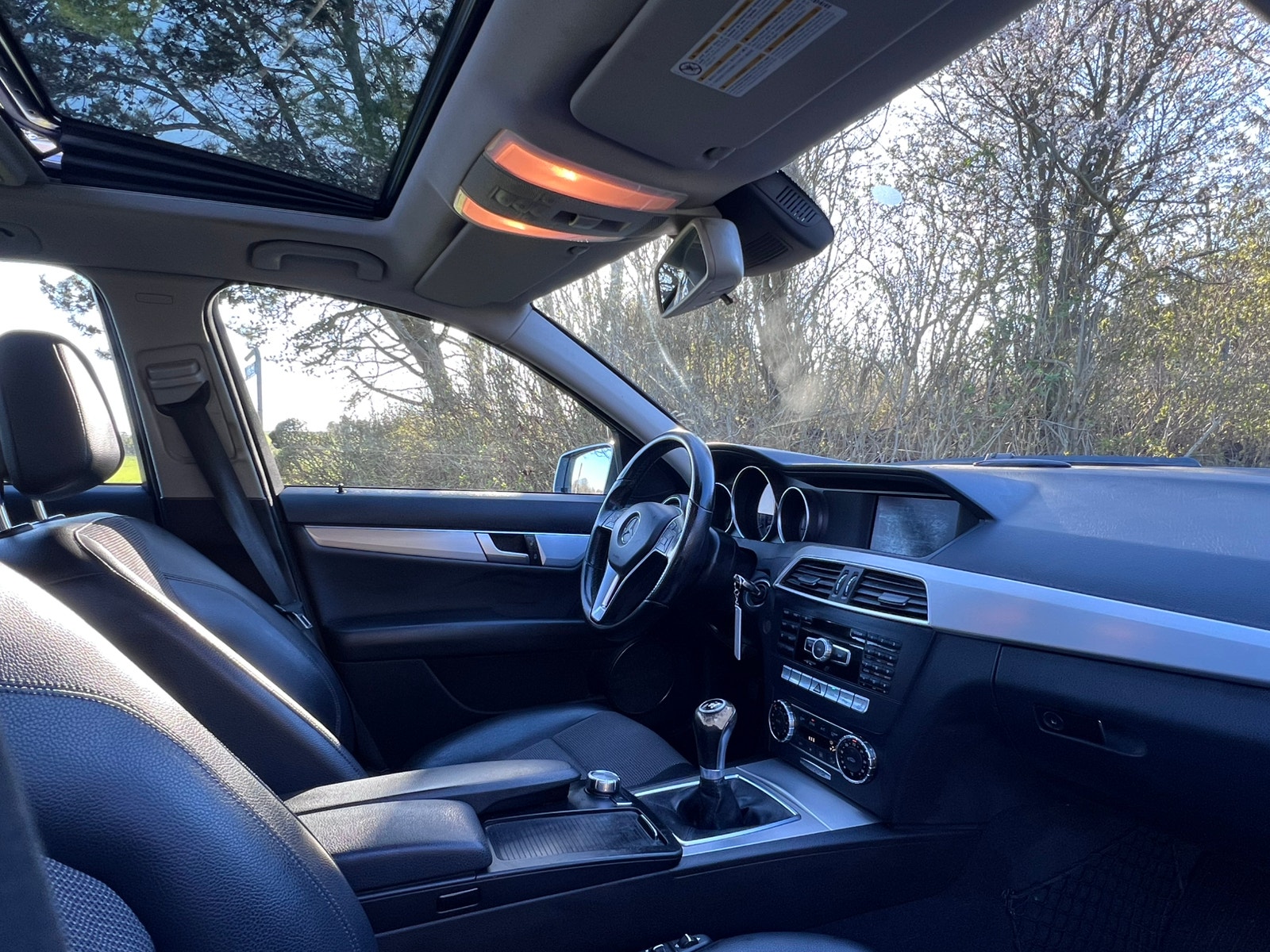 Mercedes C200 til salg hos Nabilli