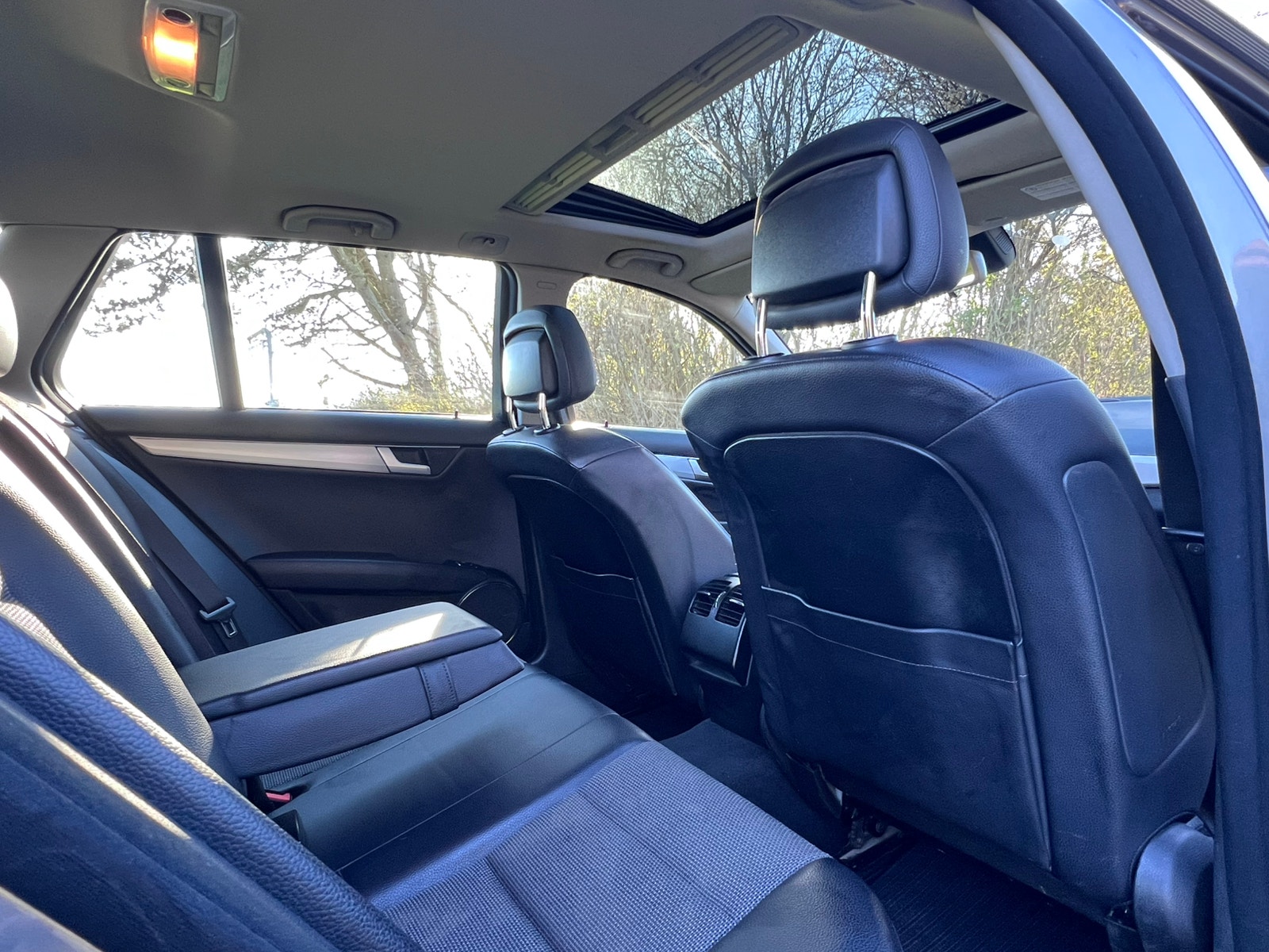 Mercedes C200 til salg hos Nabilli