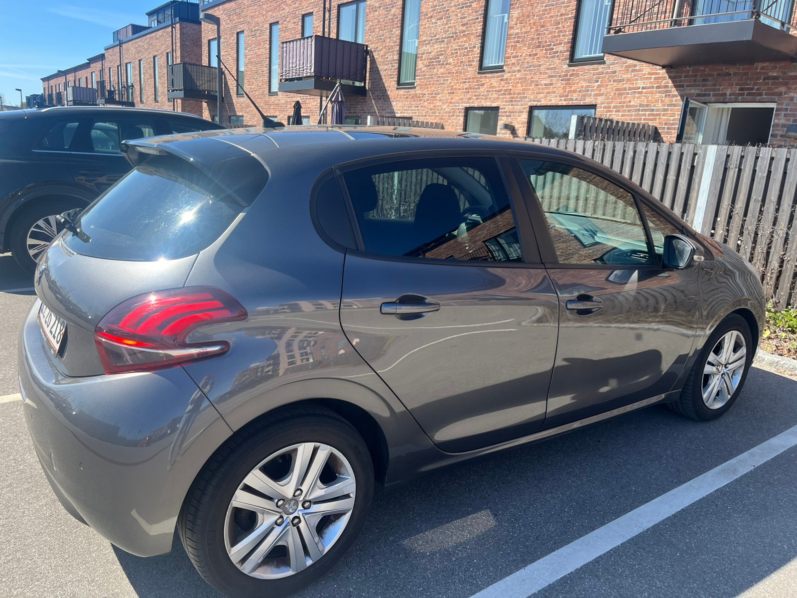 Peugeot 208 til salg hos Nabilli
