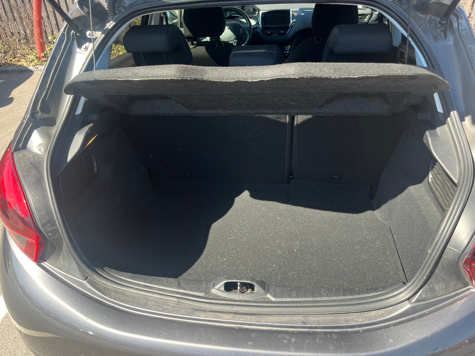Peugeot 208 til salg hos Nabilli