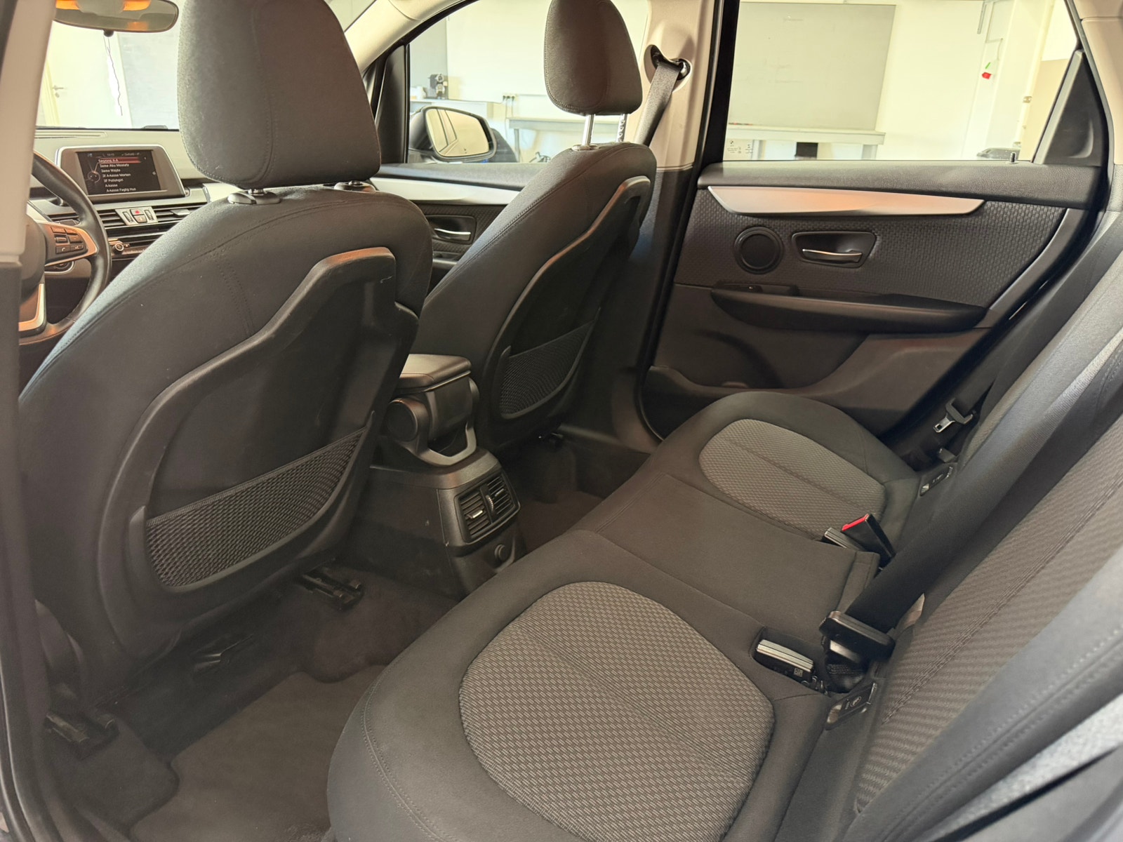 BMW 218d – billede 8
