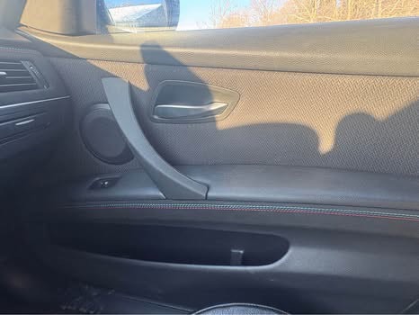 BMW 325i til salg hos Nabilli