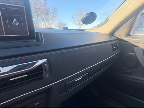 BMW 325i til salg hos Nabilli