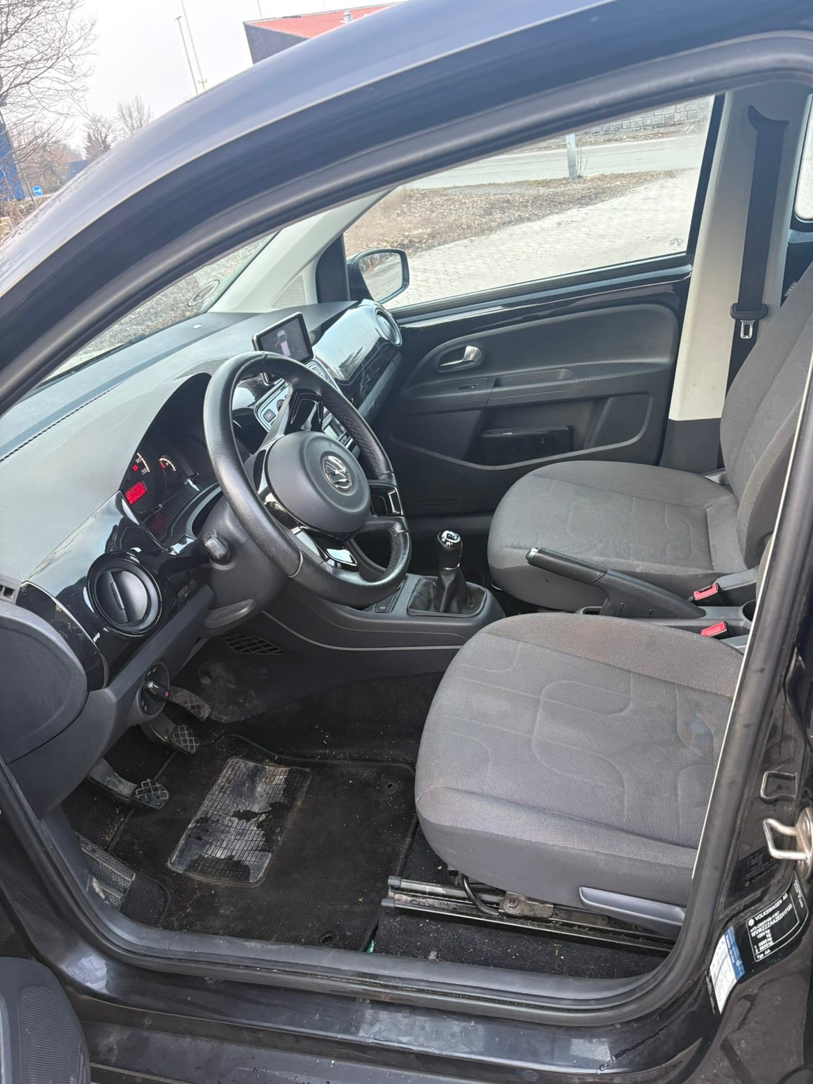 VW UP! til salg hos Nabilli