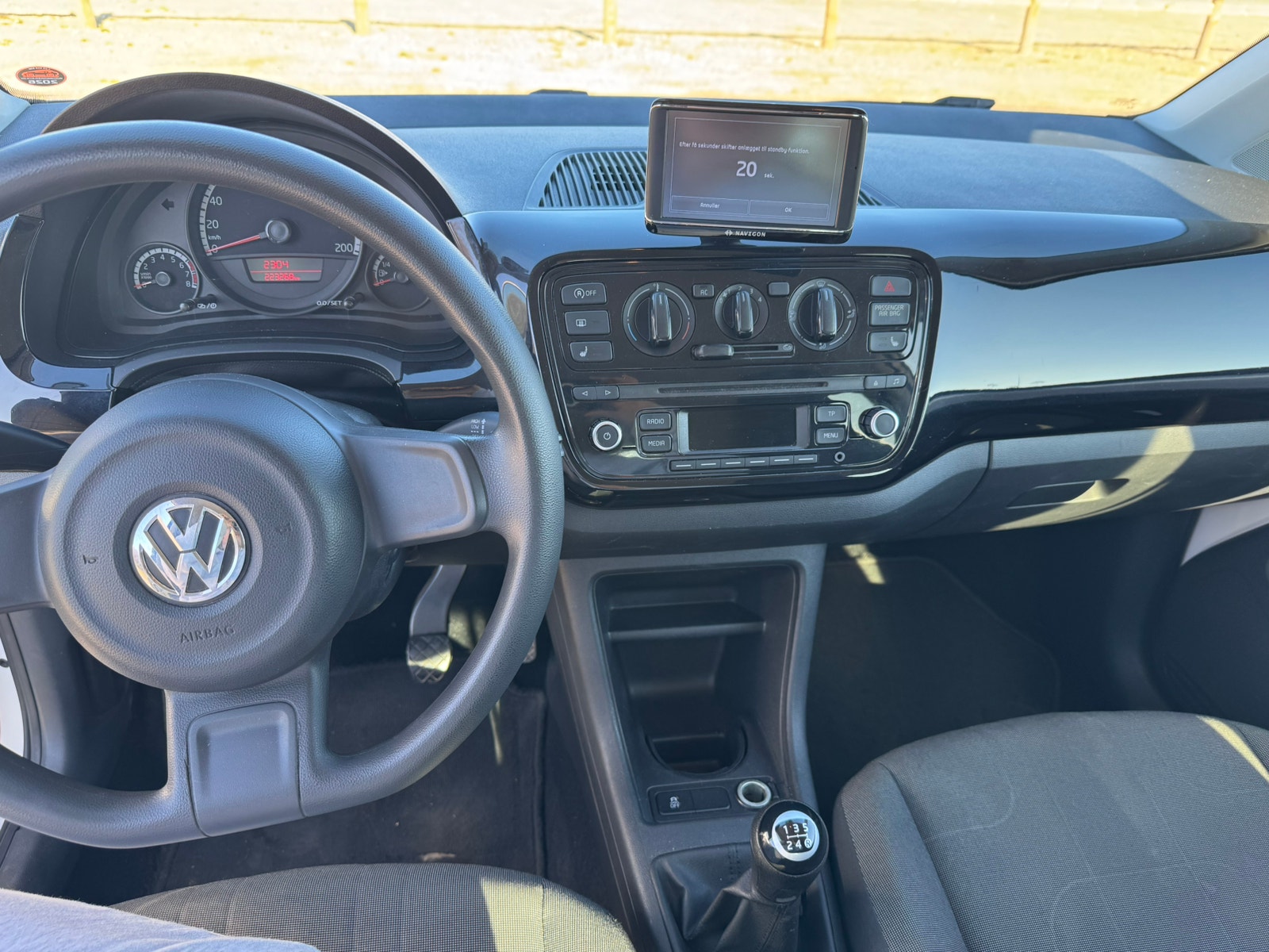VW UP! til salg hos Nabilli