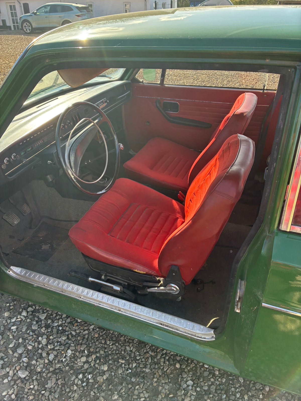 Volvo 142 til salg hos Nabilli
