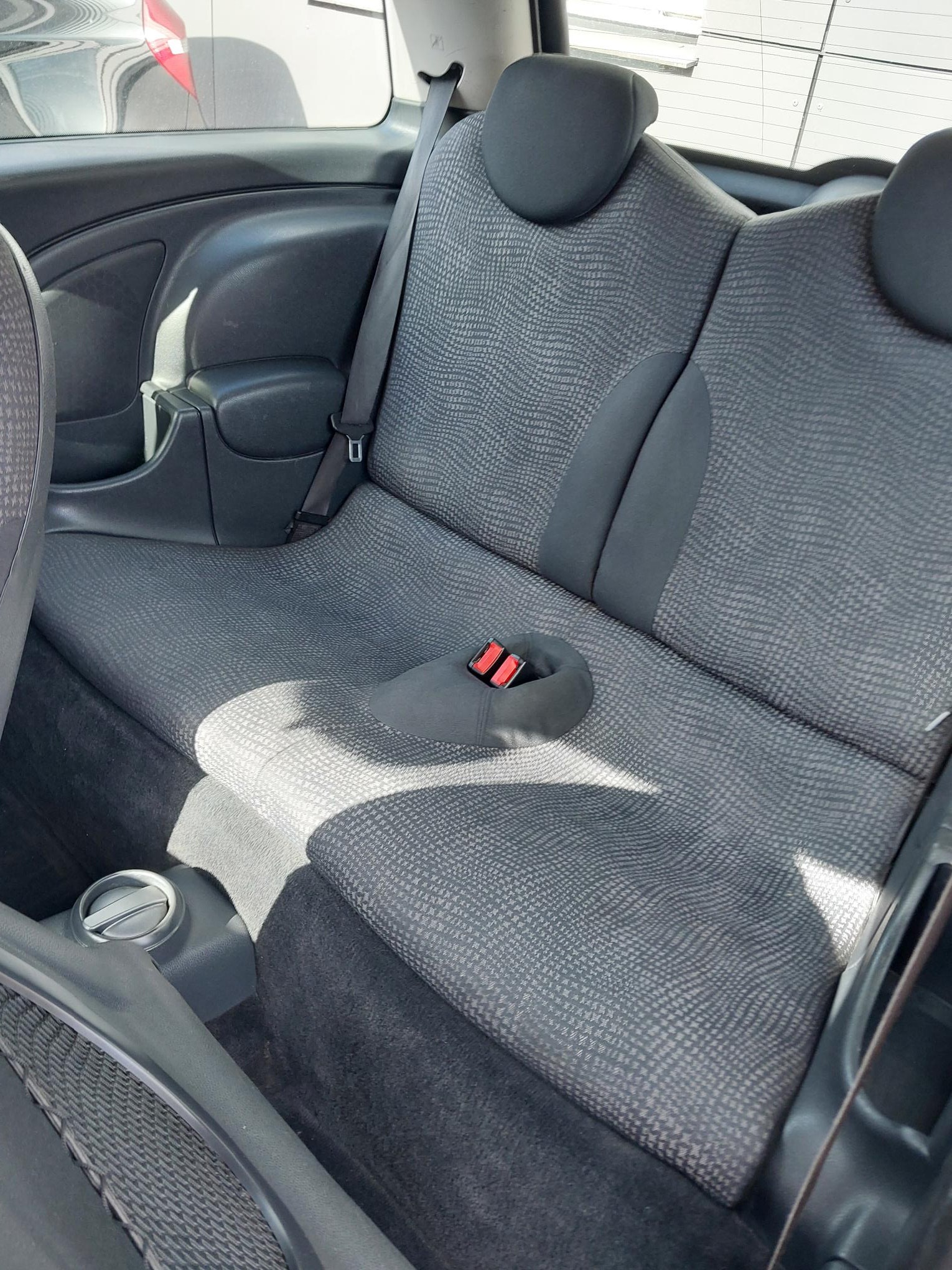MINI Cooper til salg hos Nabilli