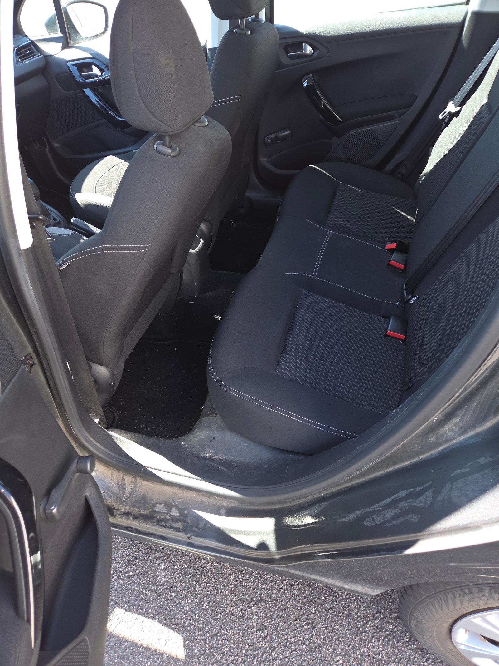 Peugeot 208 til salg hos Nabilli