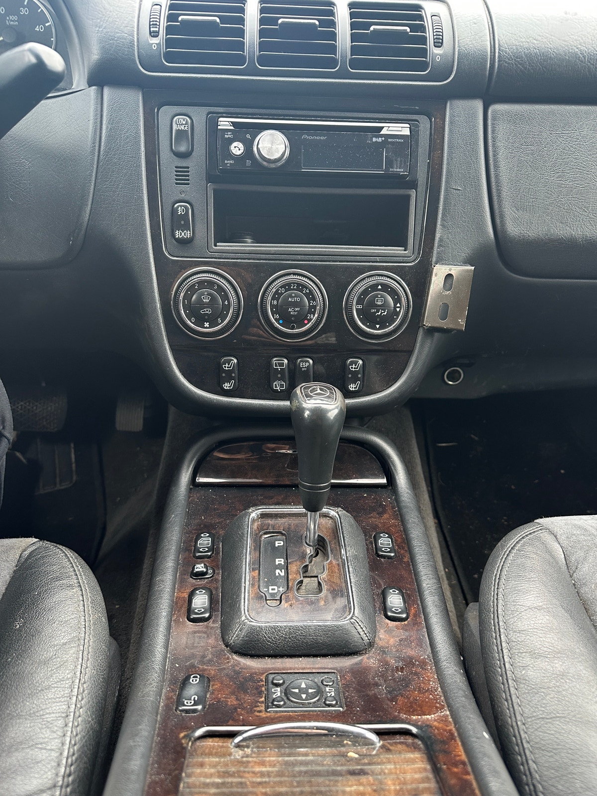 Mercedes ML270 til salg hos Nabilli