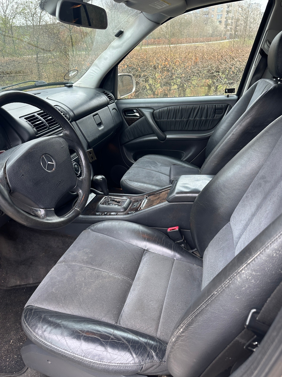 Mercedes ML270 til salg hos Nabilli
