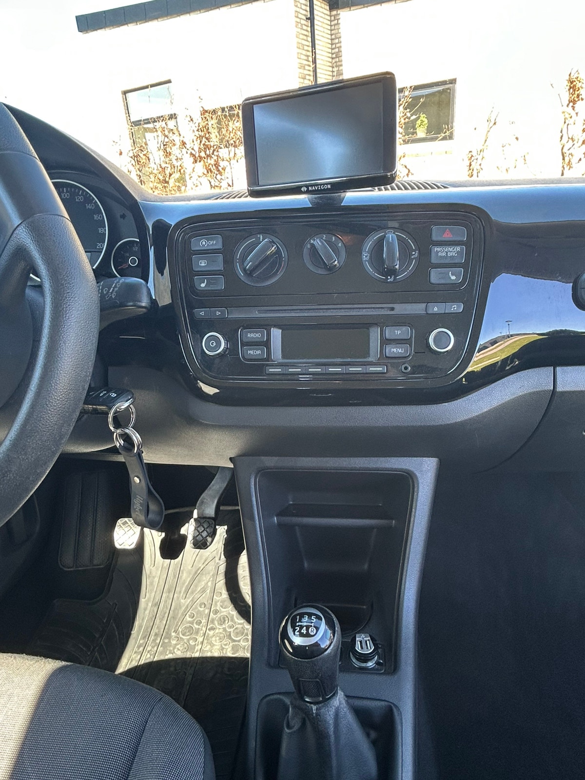 VW UP! til salg hos Nabilli