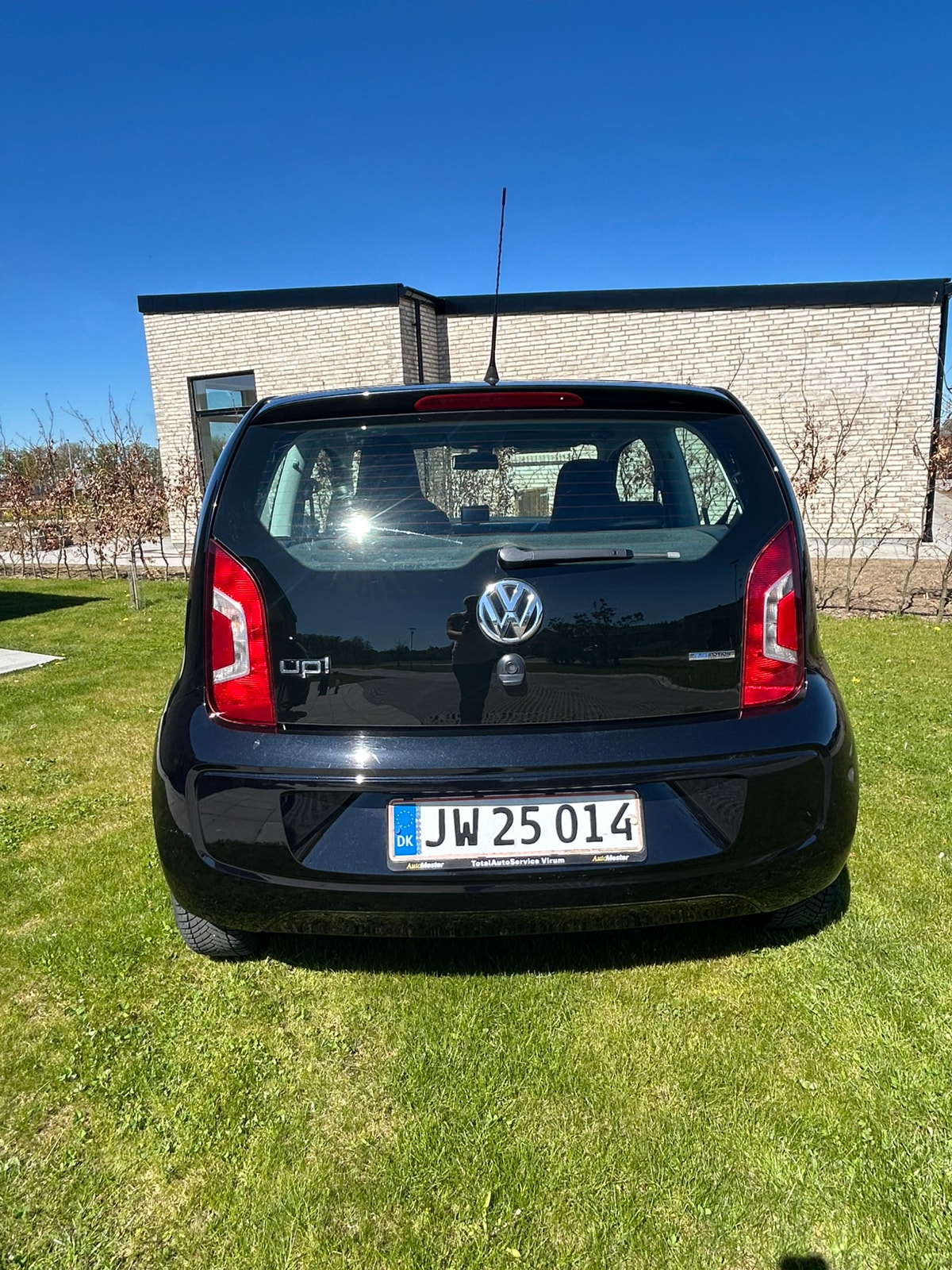 VW UP! til salg hos Nabilli