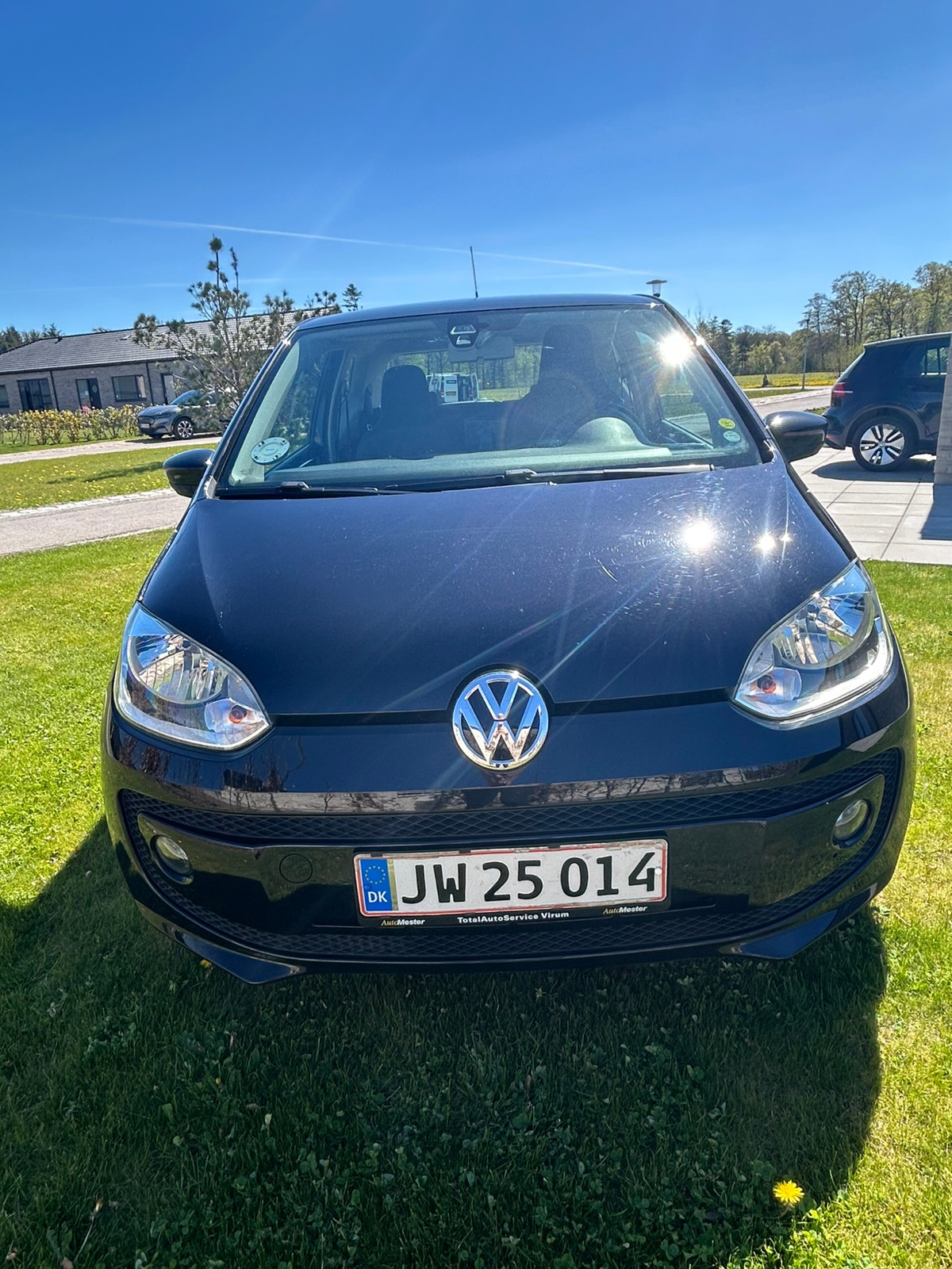 VW UP! til salg hos Nabilli