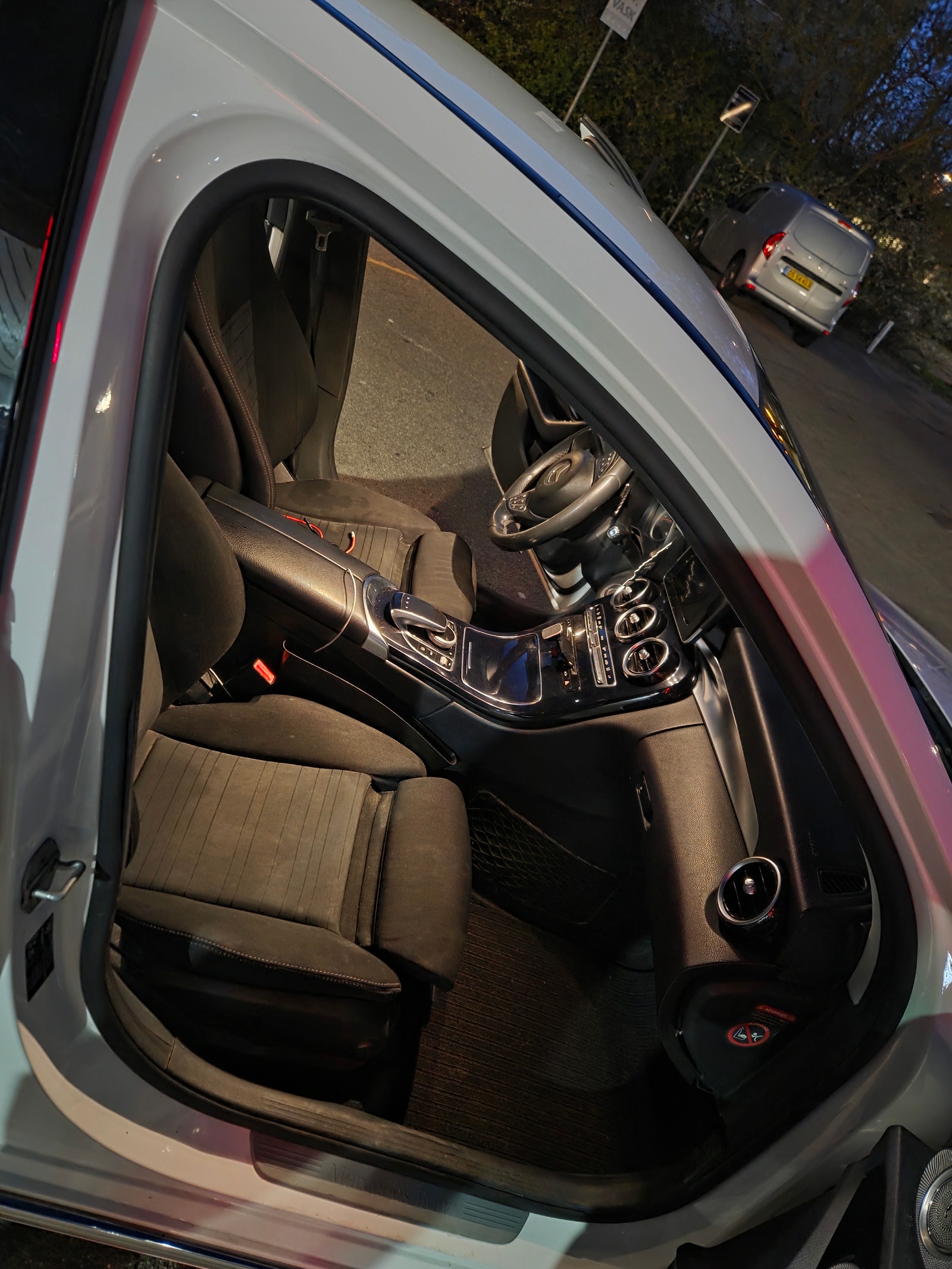 Mercedes C220 til salg hos Nabilli