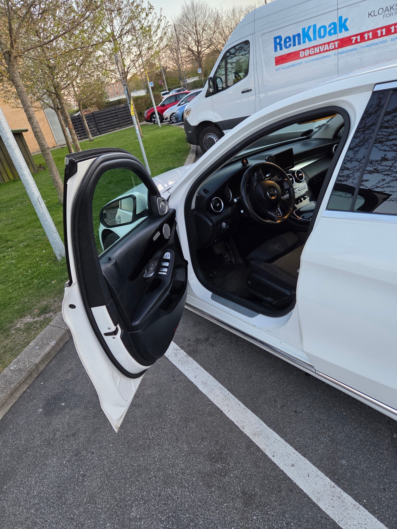 Mercedes C220 til salg hos Nabilli