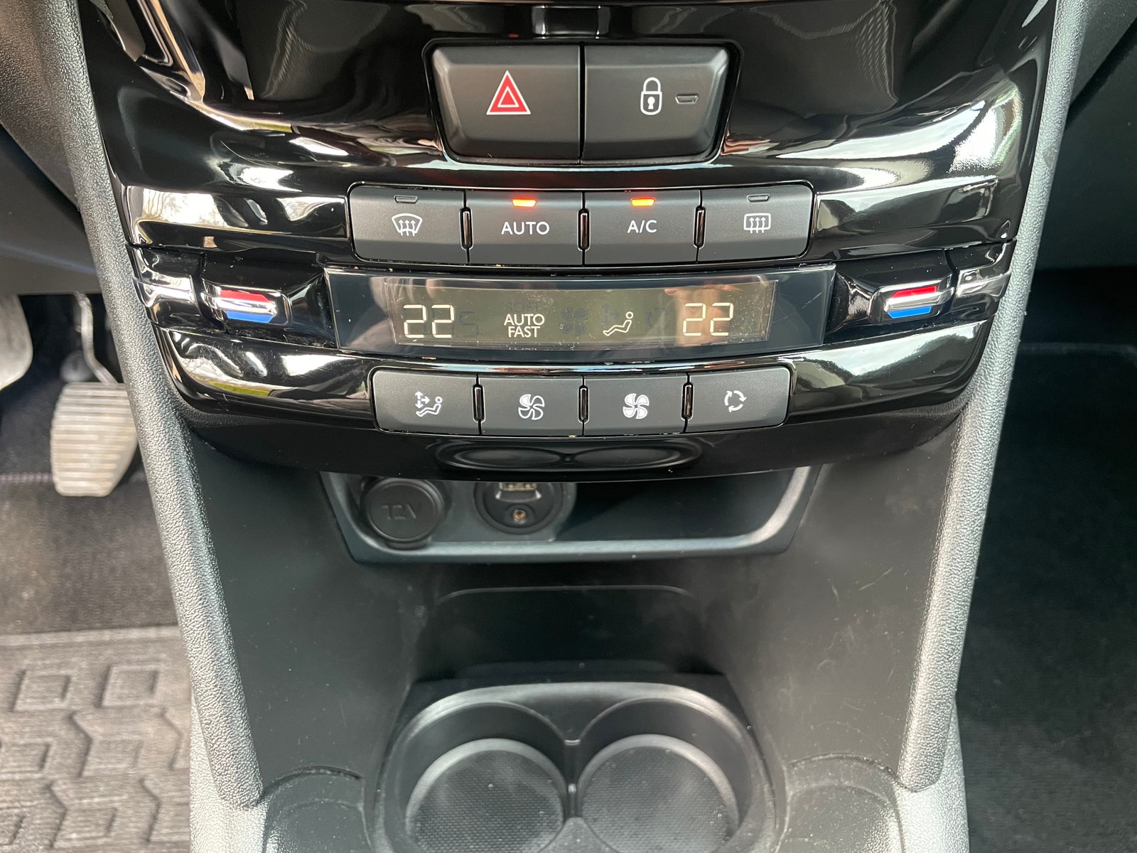Peugeot 208 – billede 13