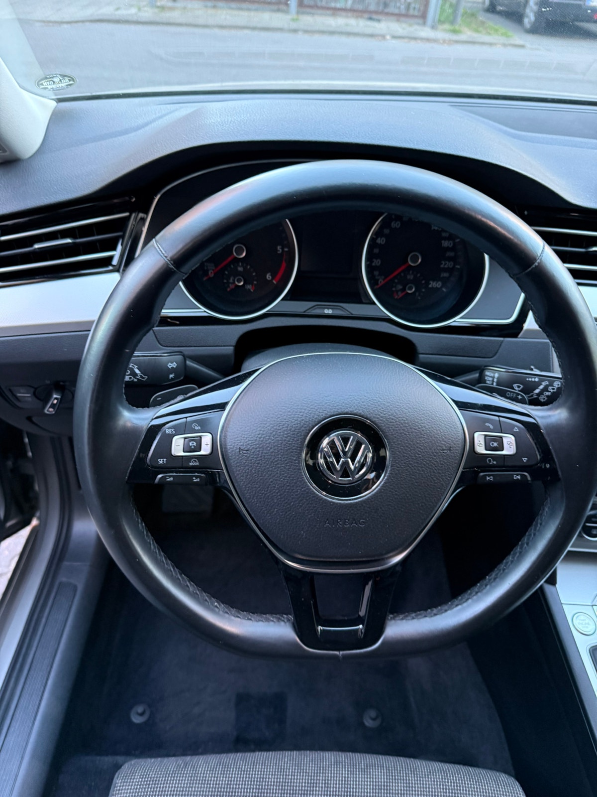 VW Passat til salg hos Nabilli