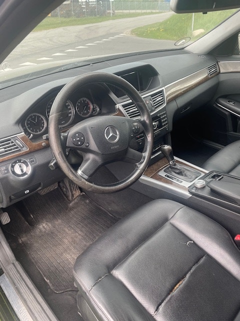 Mercedes E200 til salg hos Nabilli
