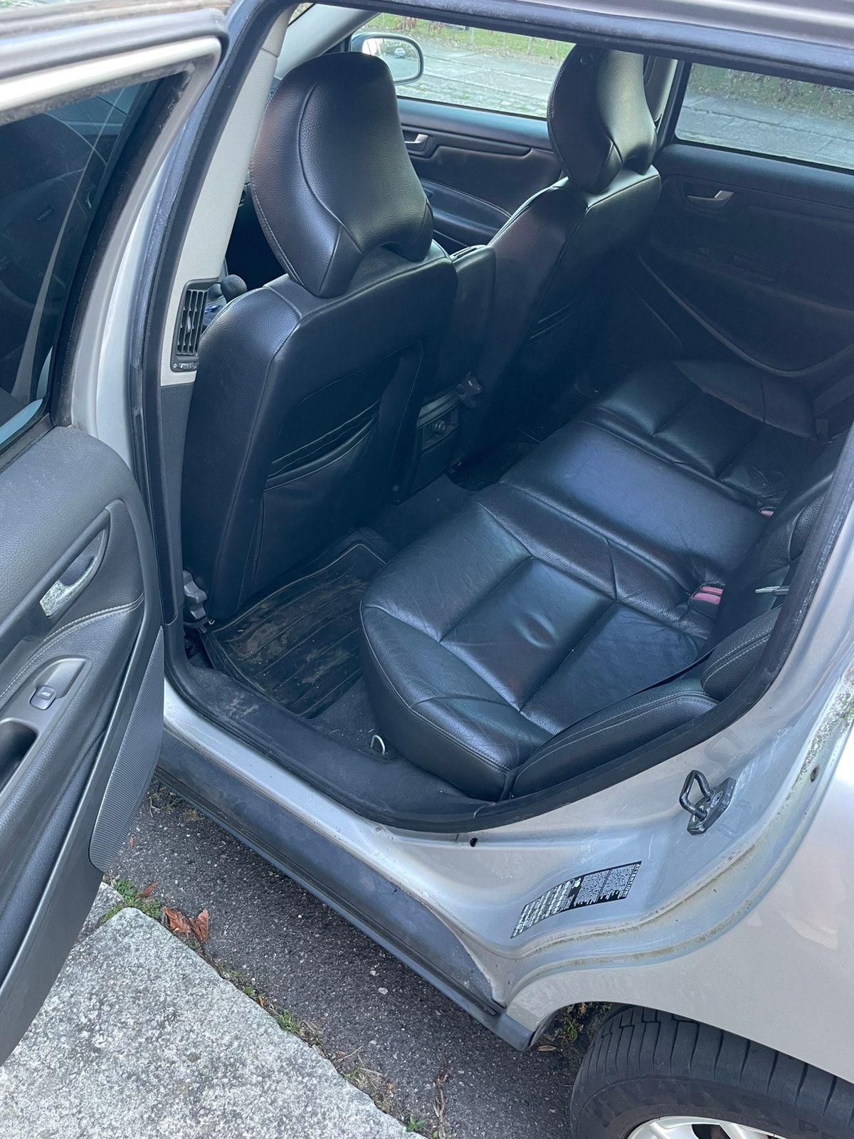 Volvo V70 til salg hos Nabilli