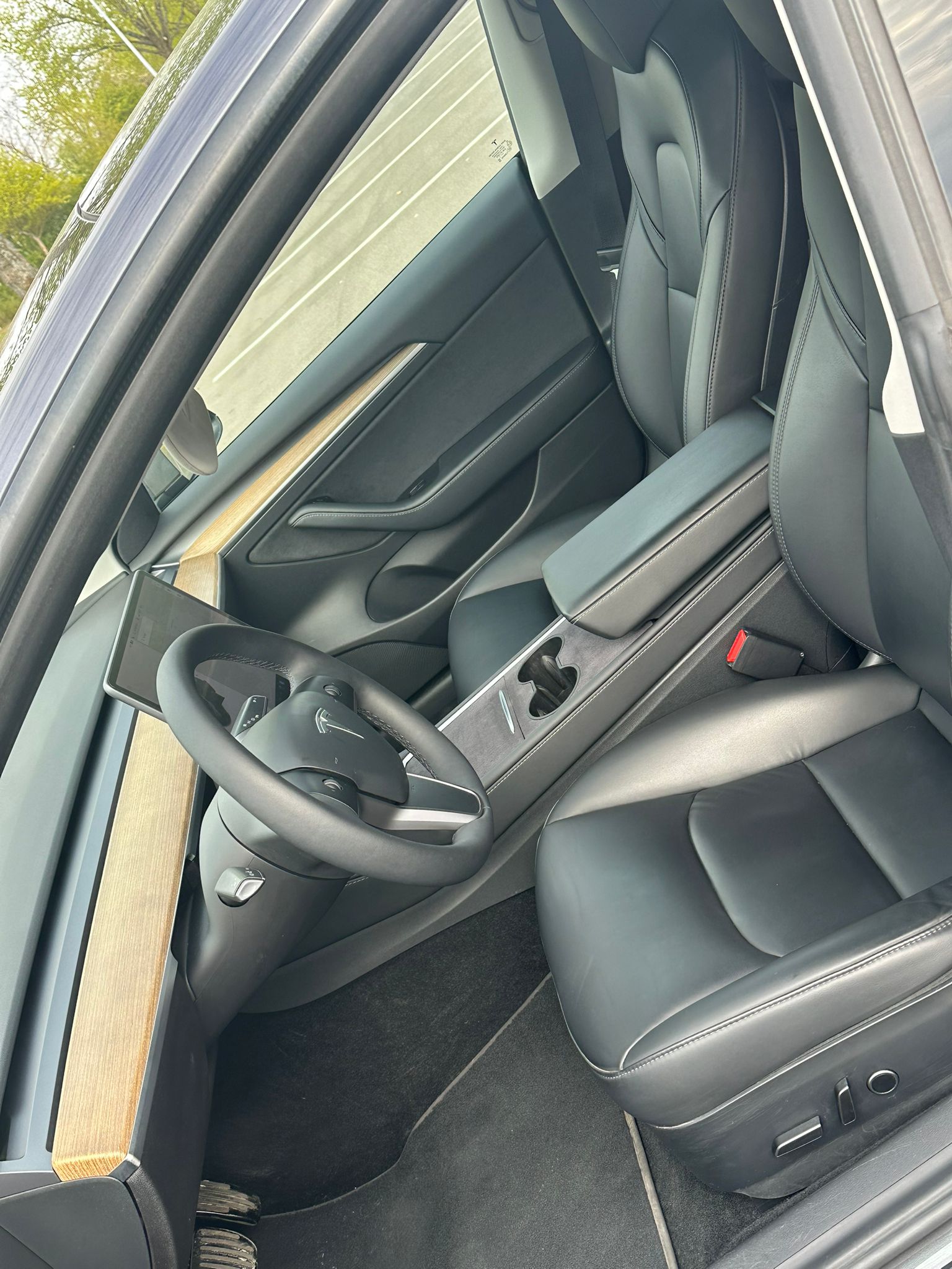 Tesla Model 3 til salg hos Nabilli