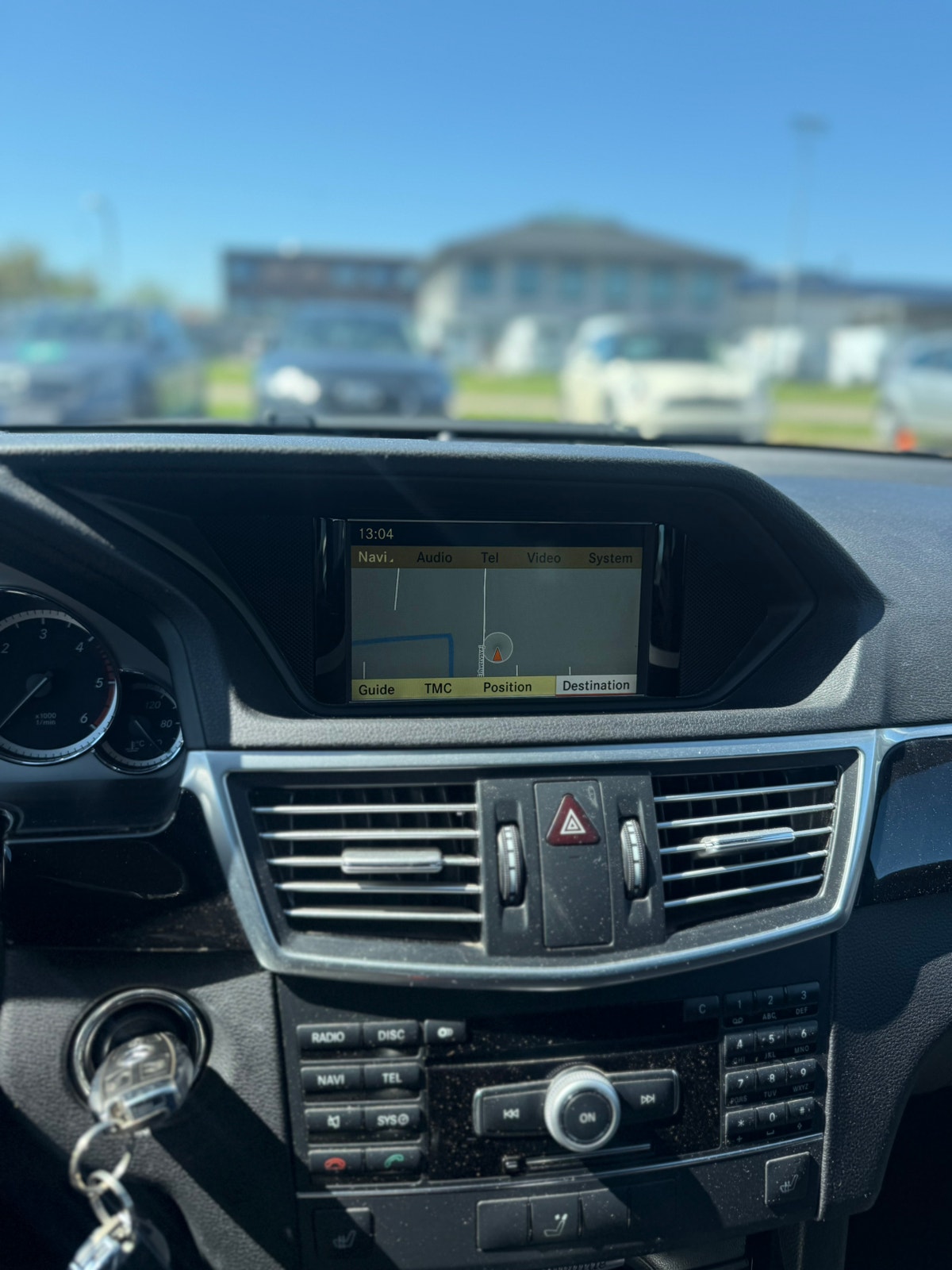 Mercedes E200 til salg hos Nabilli