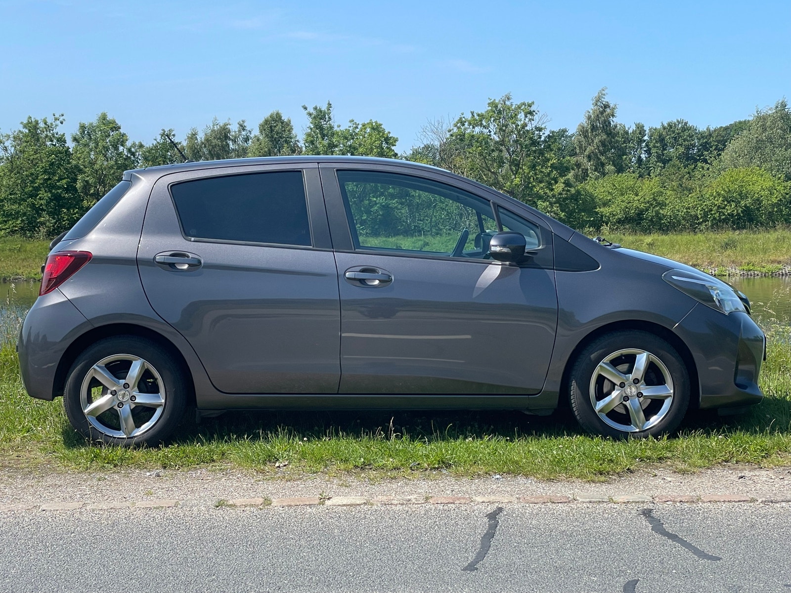 Toyota Yaris til salg hos Nabilli