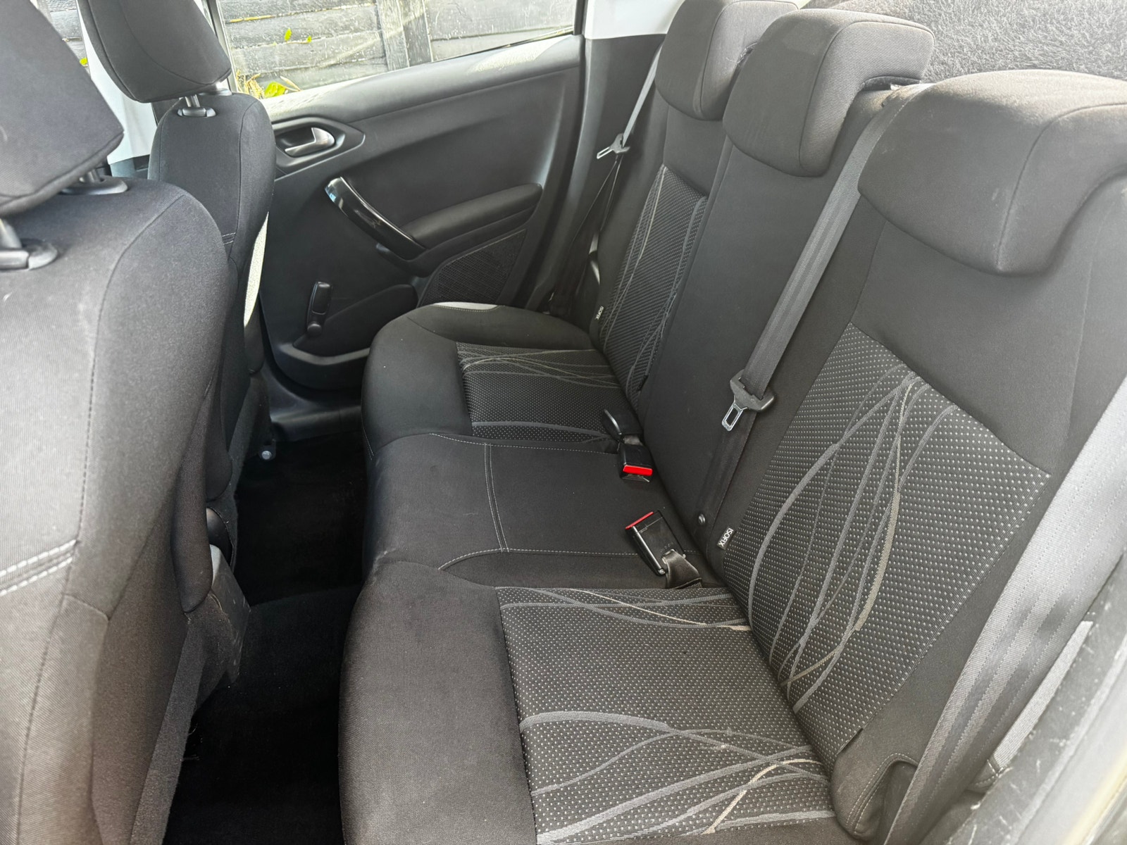 Peugeot 208 til salg hos Nabilli