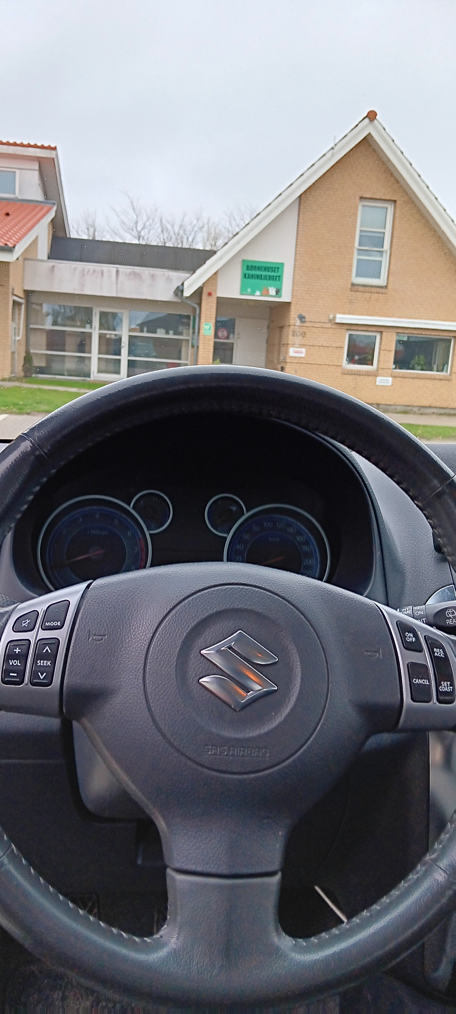 Suzuki SX4 – billede 4