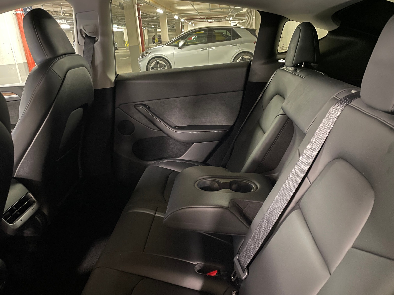 Tesla Model Y til salg hos Nabilli