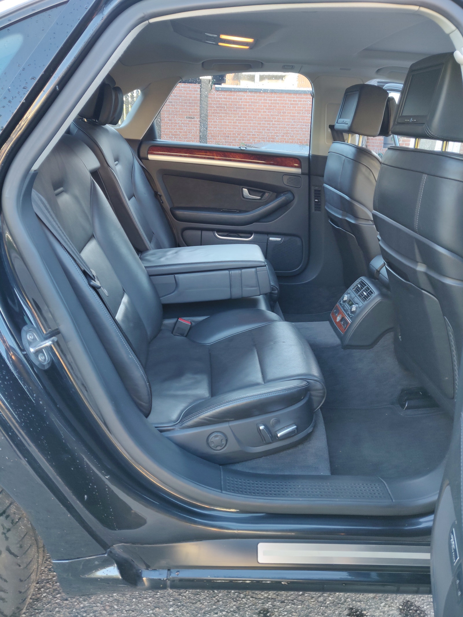 Audi A8 til salg hos Nabilli