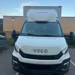 Iveco Daily 35C13 til salg hos Nabilli