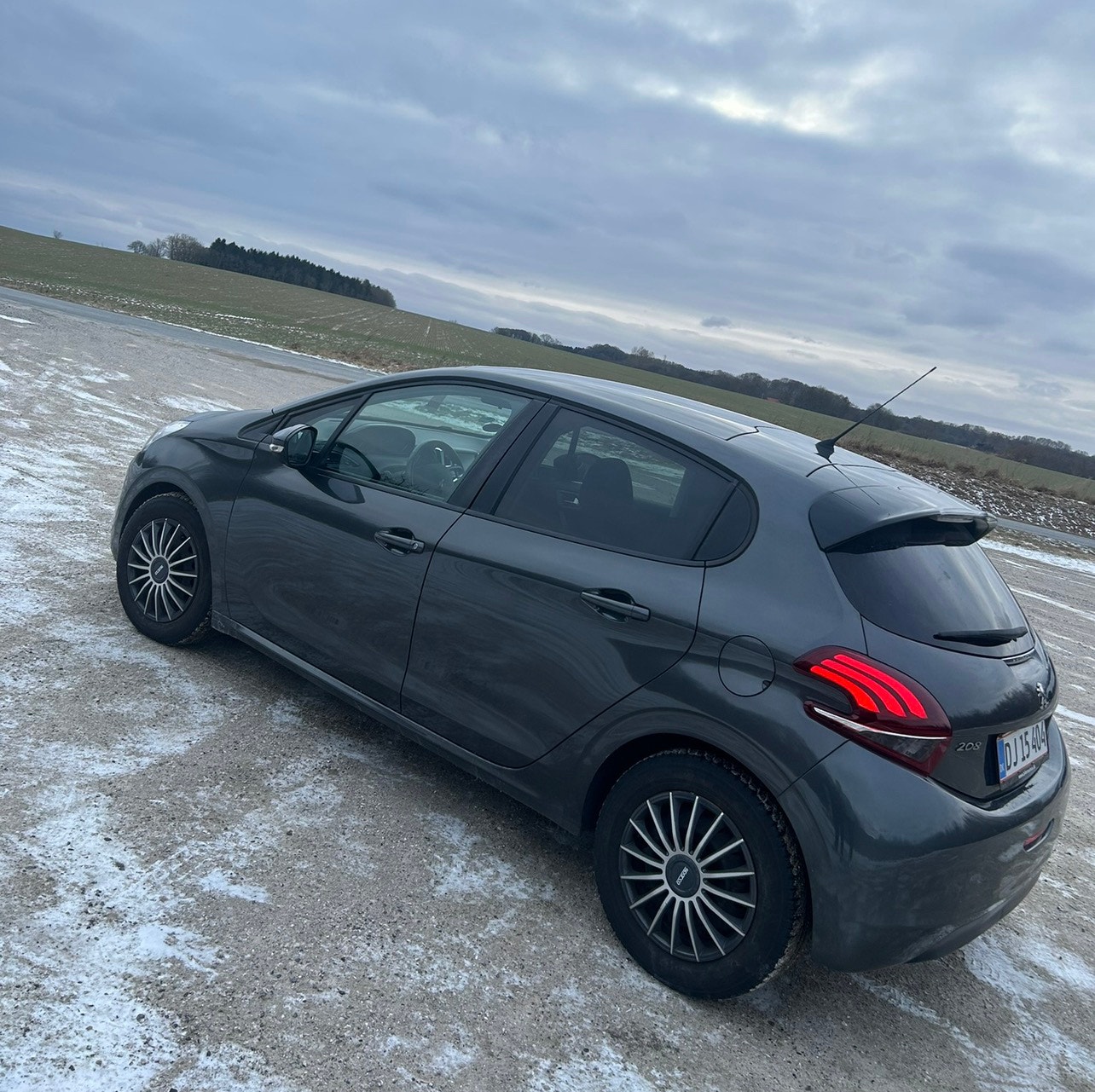 Peugeot 208 til salg hos Nabilli