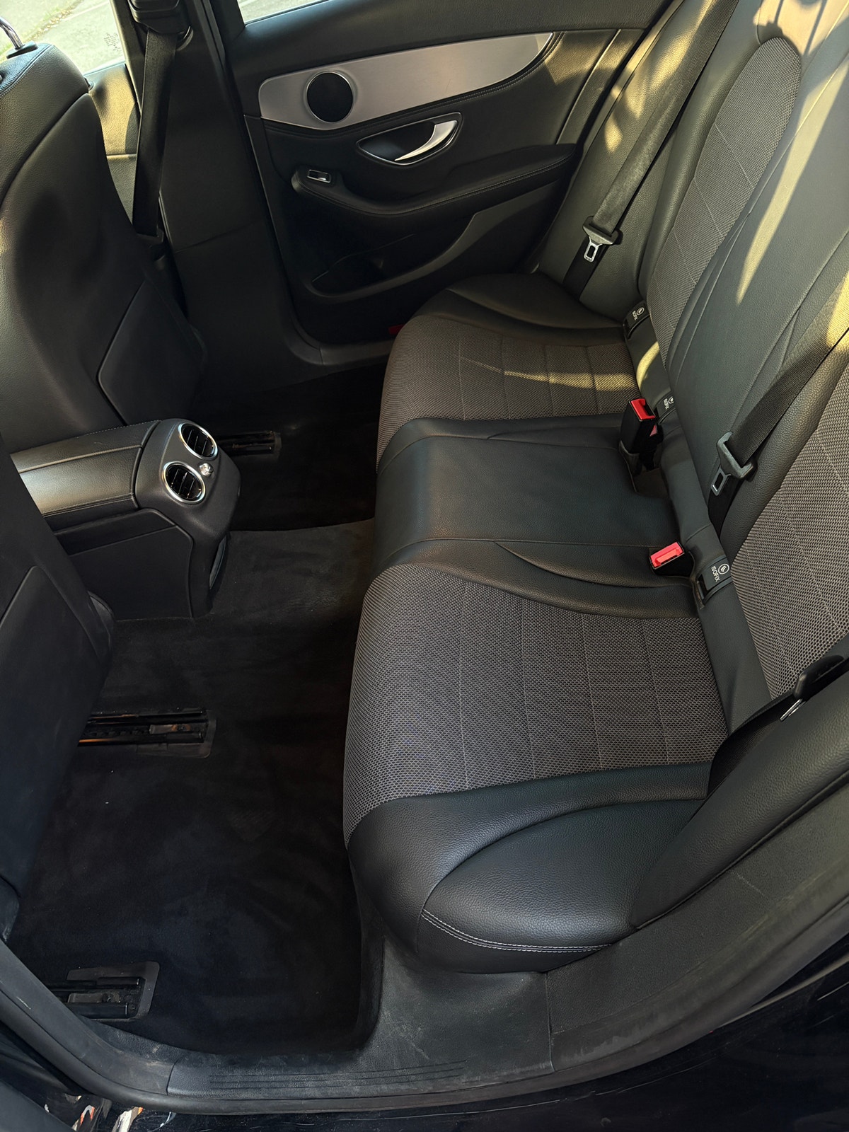 Mercedes C-Klasse til salg hos Nabilli