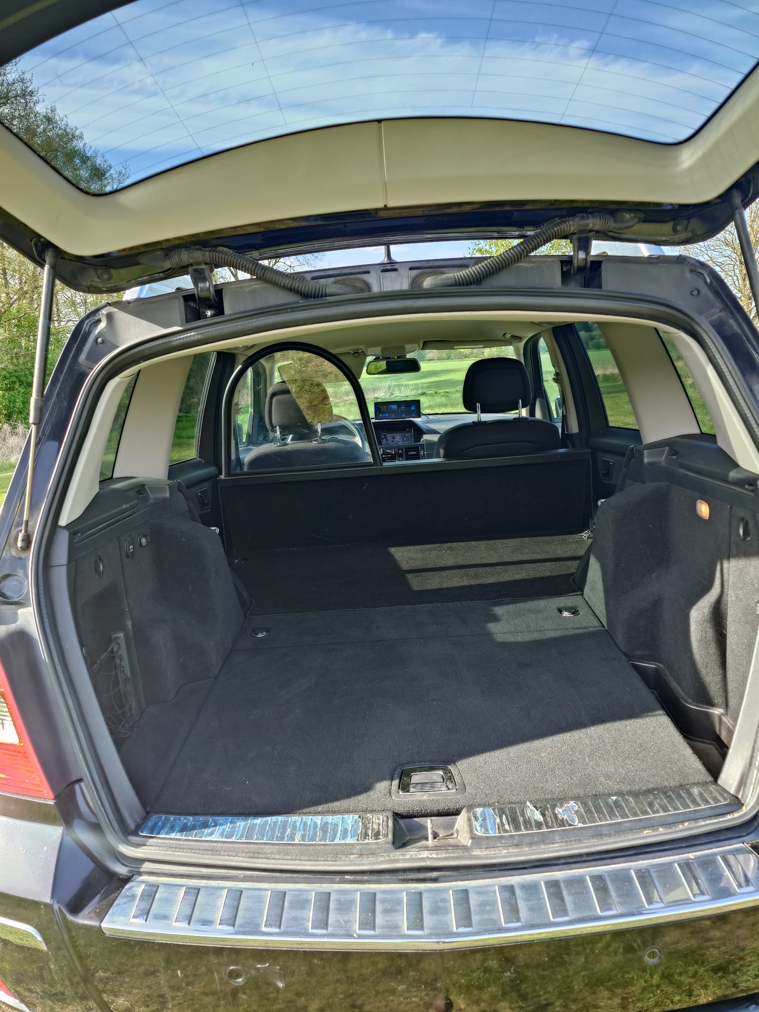 Mercedes GLK350 til salg hos Nabilli