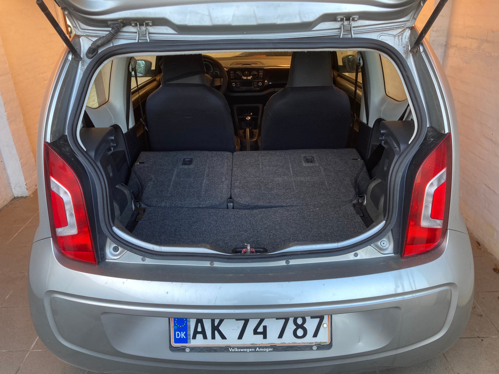 VW UP! til salg hos Nabilli