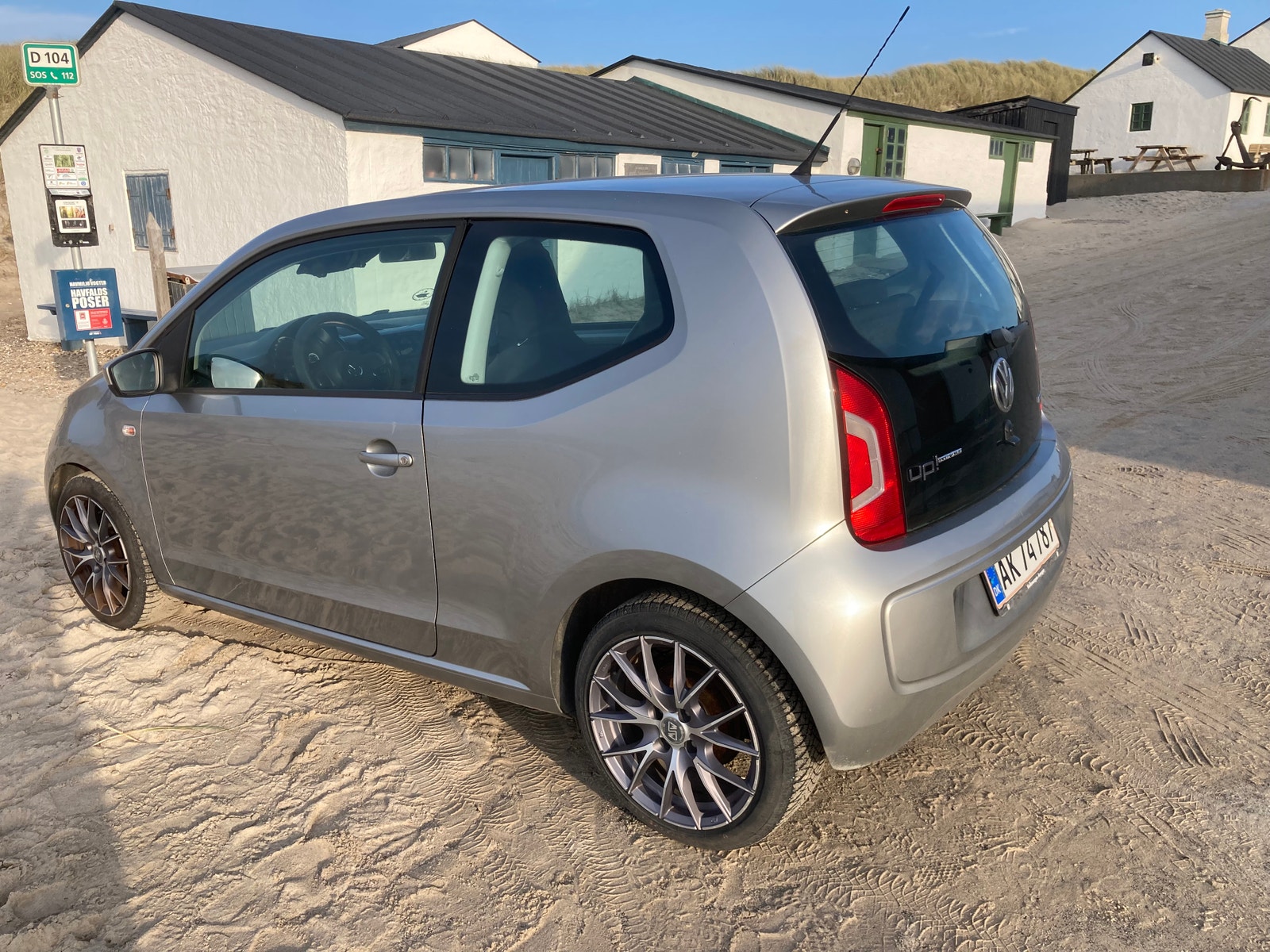 VW UP! til salg hos Nabilli