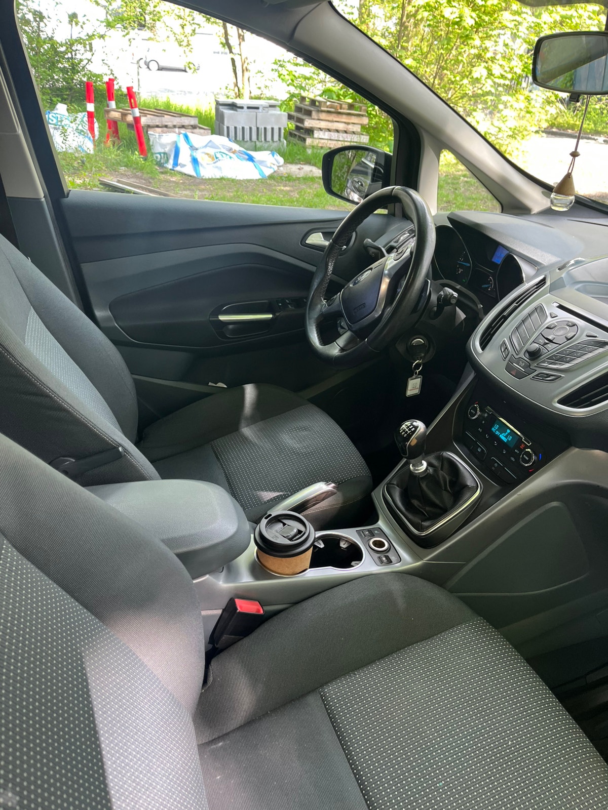Ford C-Max til salg hos Nabilli