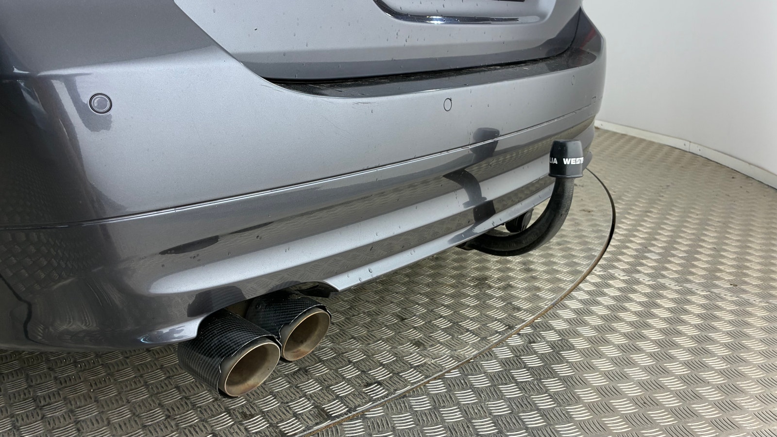 BMW 320d til salg hos Nabilli