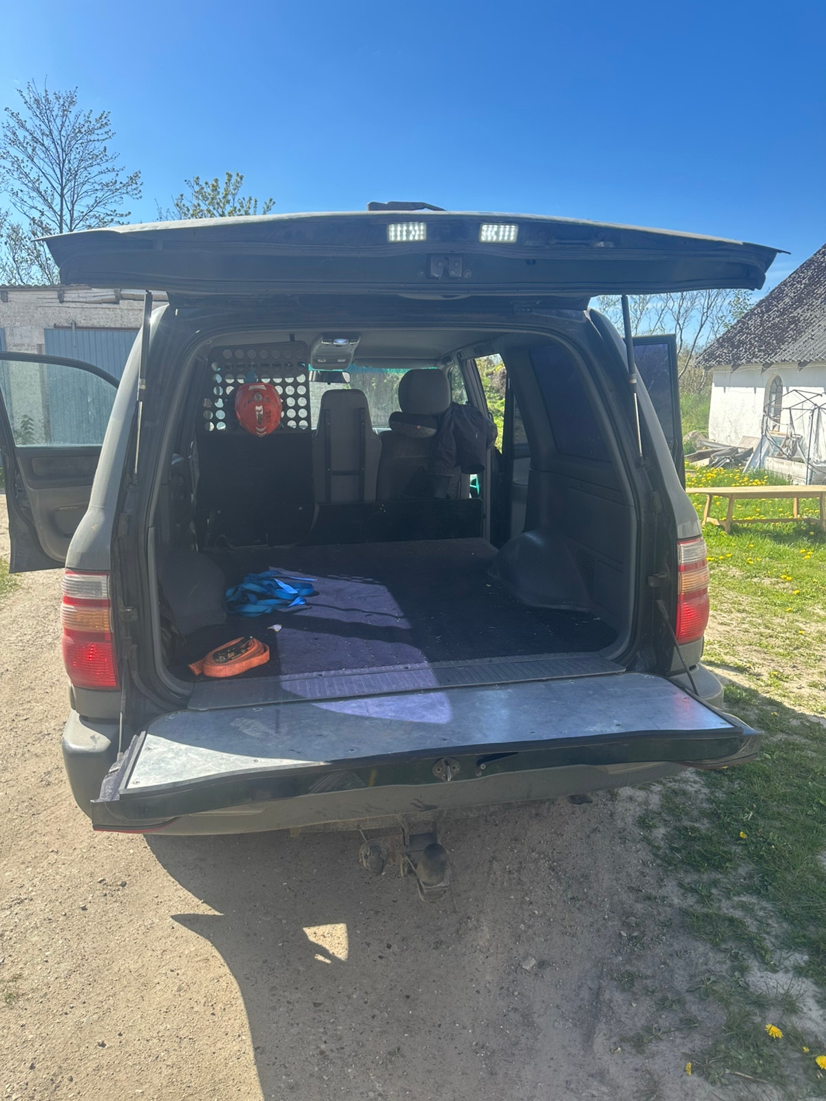 Toyota Land Cruiser til salg hos Nabilli