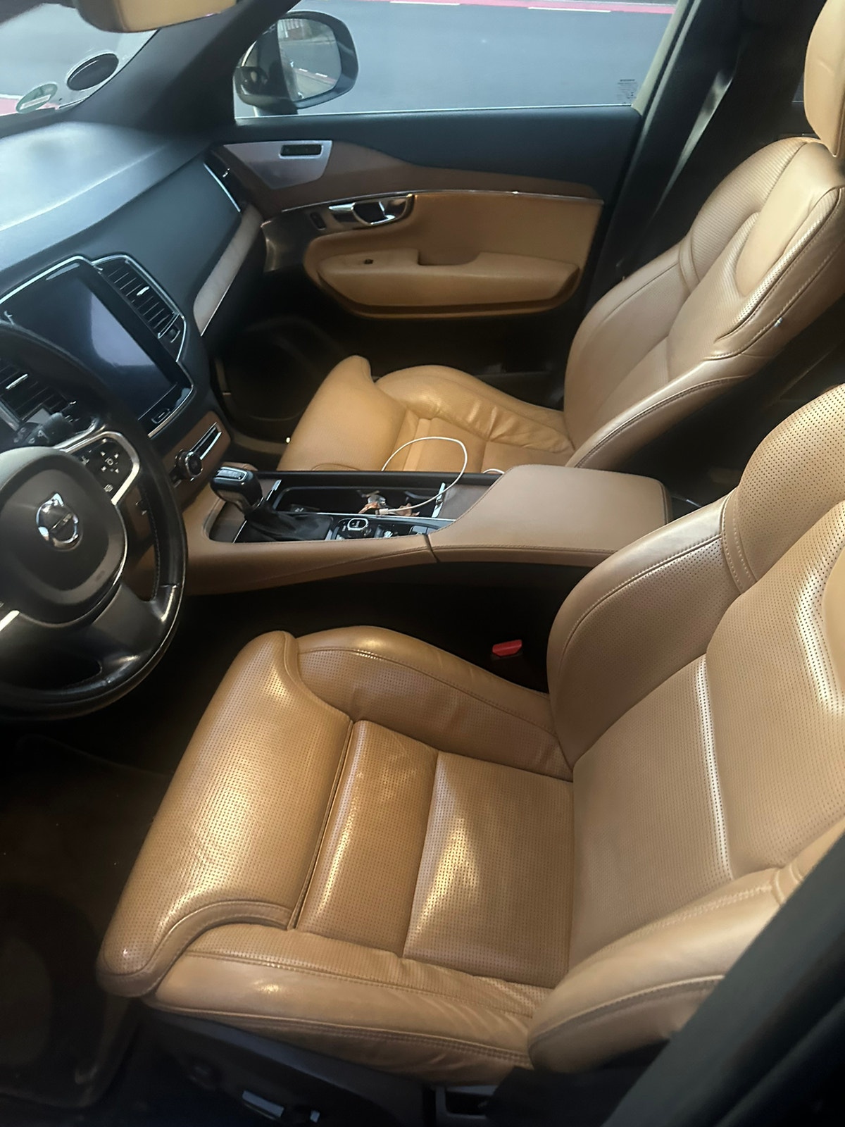 Volvo XC90 til salg hos Nabilli