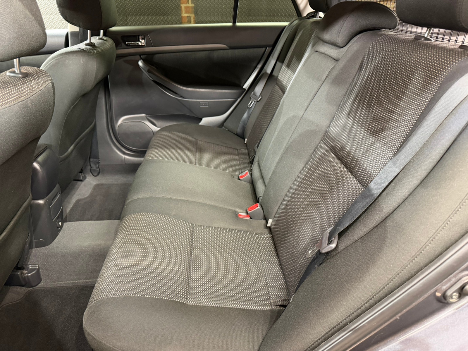 Toyota Avensis til salg hos Nabilli